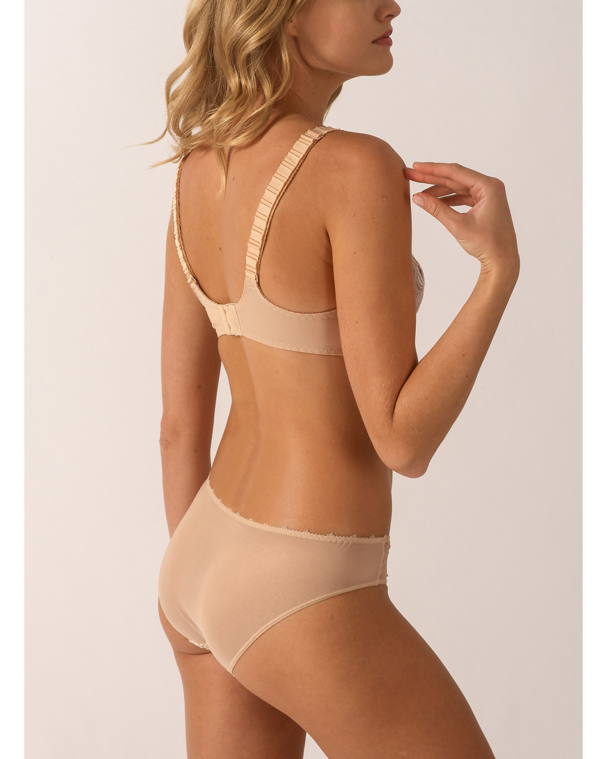 Full cup bra AGATHE Ivoire
