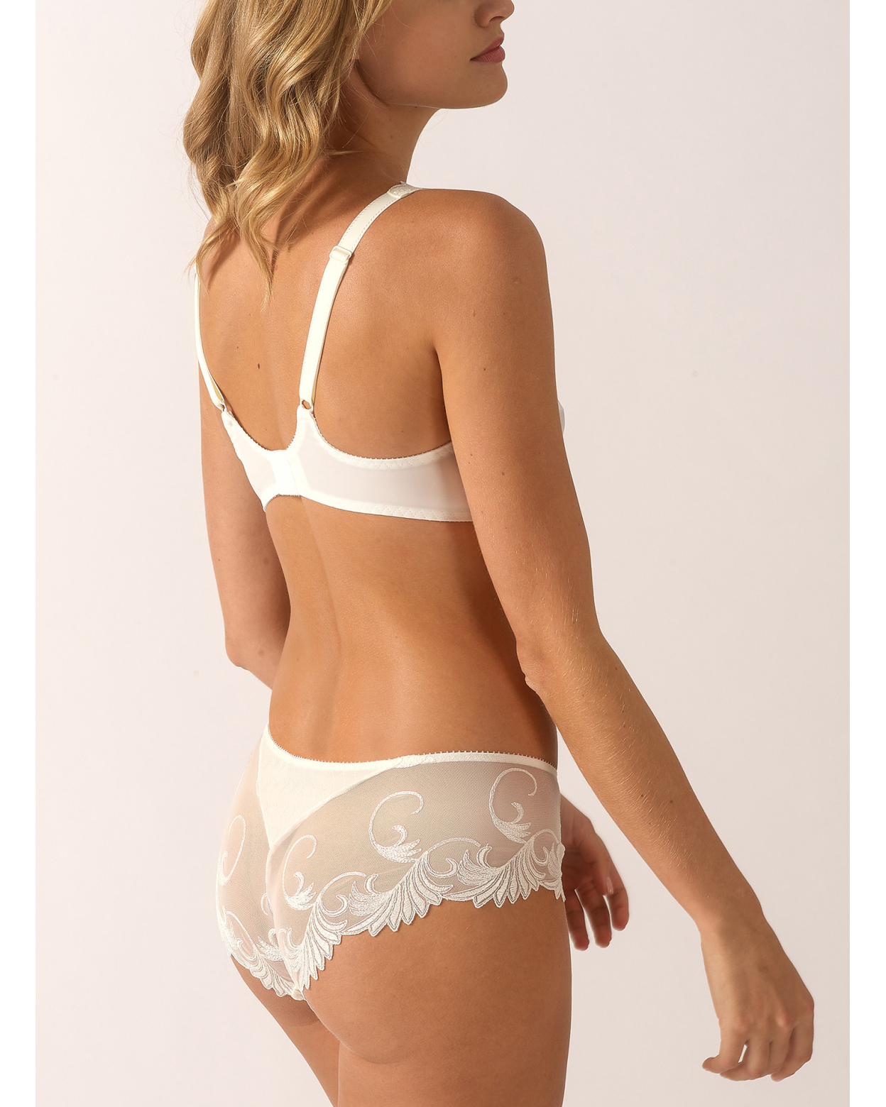 Full cup bra THALIA Ivory