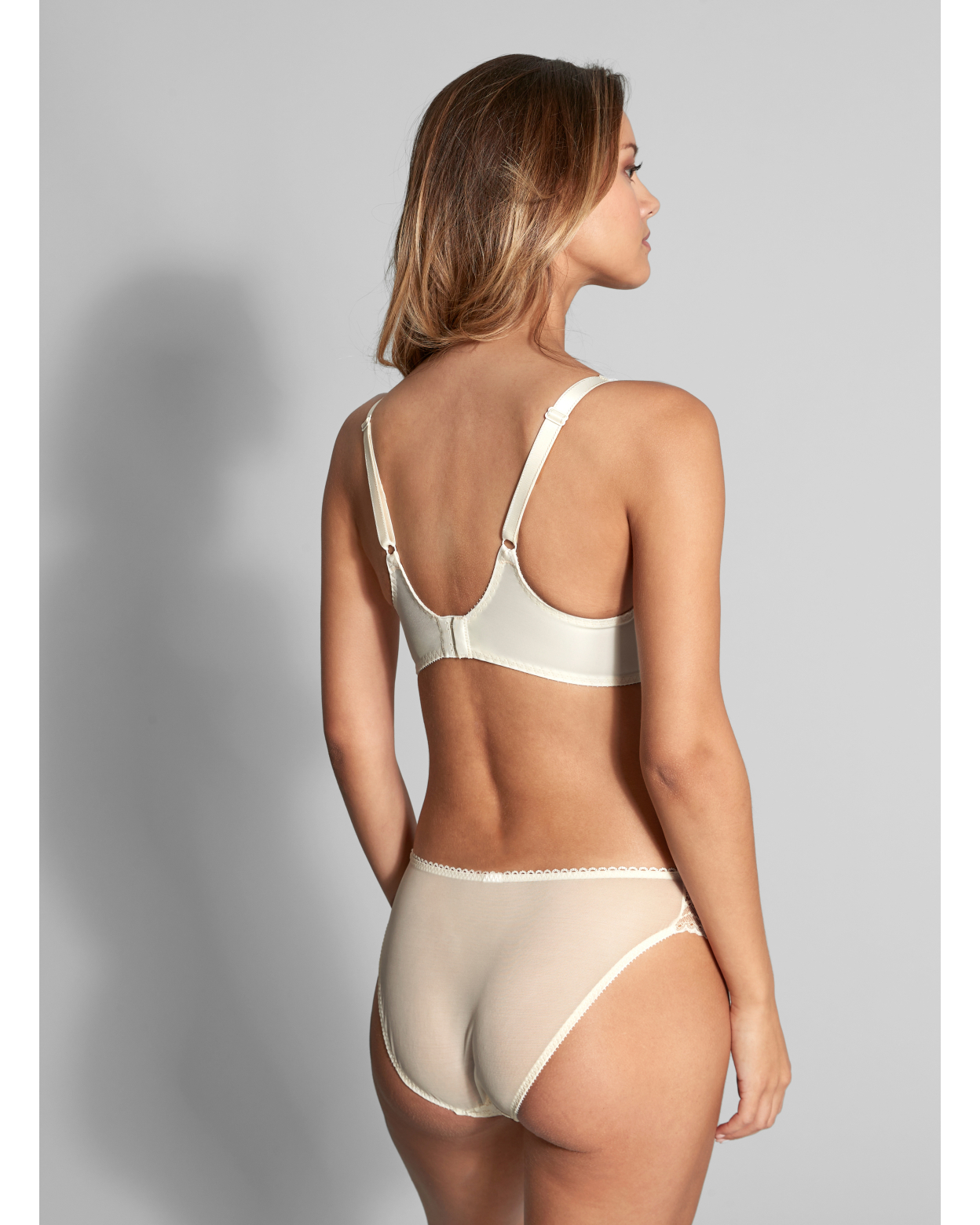 Klassischer Bügel BH CLEO Cream