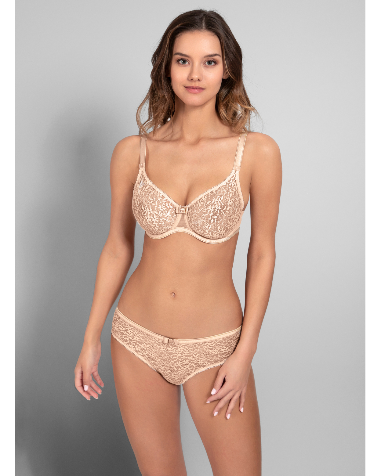 Invisible full cup bra ALLURE Amande
