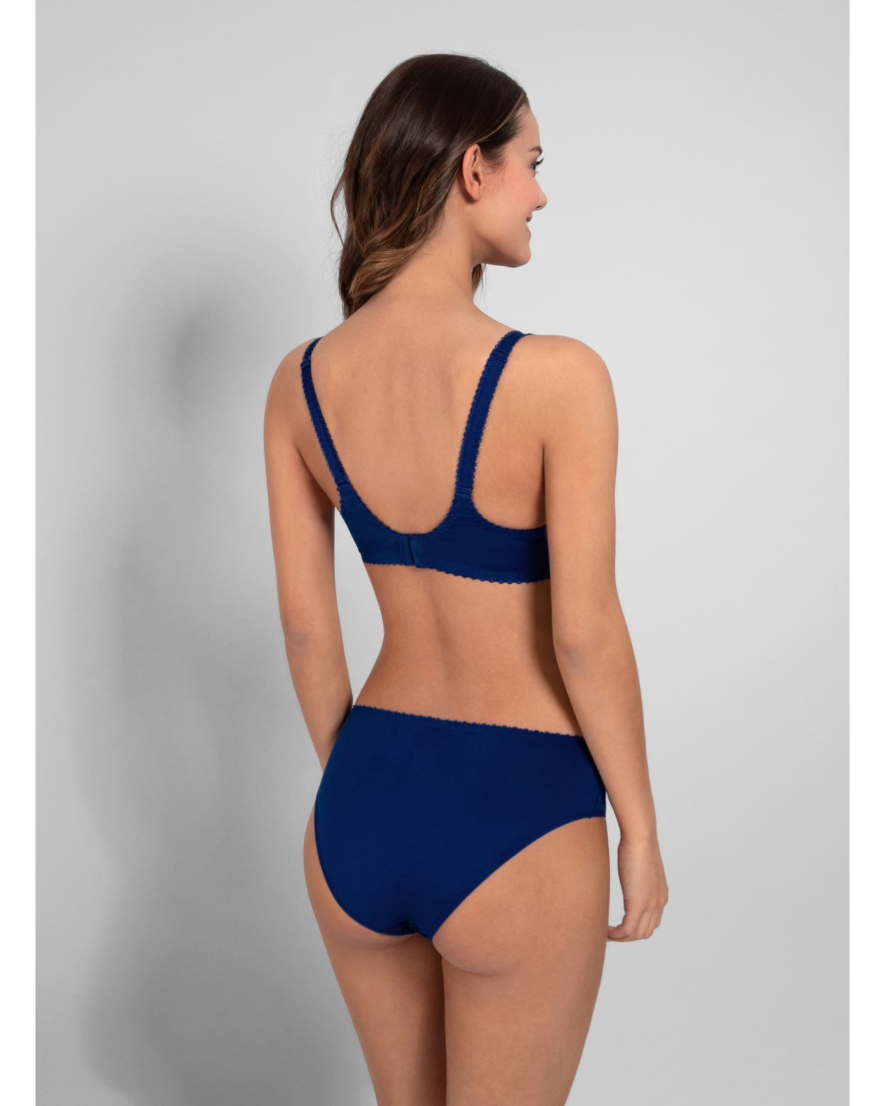 Full cup bra GABY Saphir