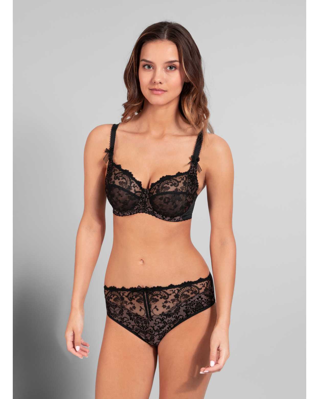 Full cup bra GABY Black