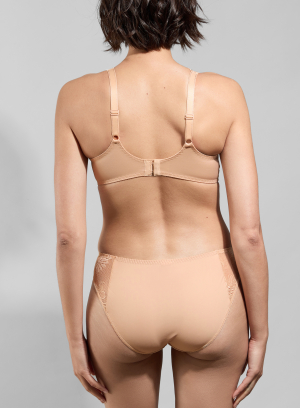 Slip THALIA Karamel