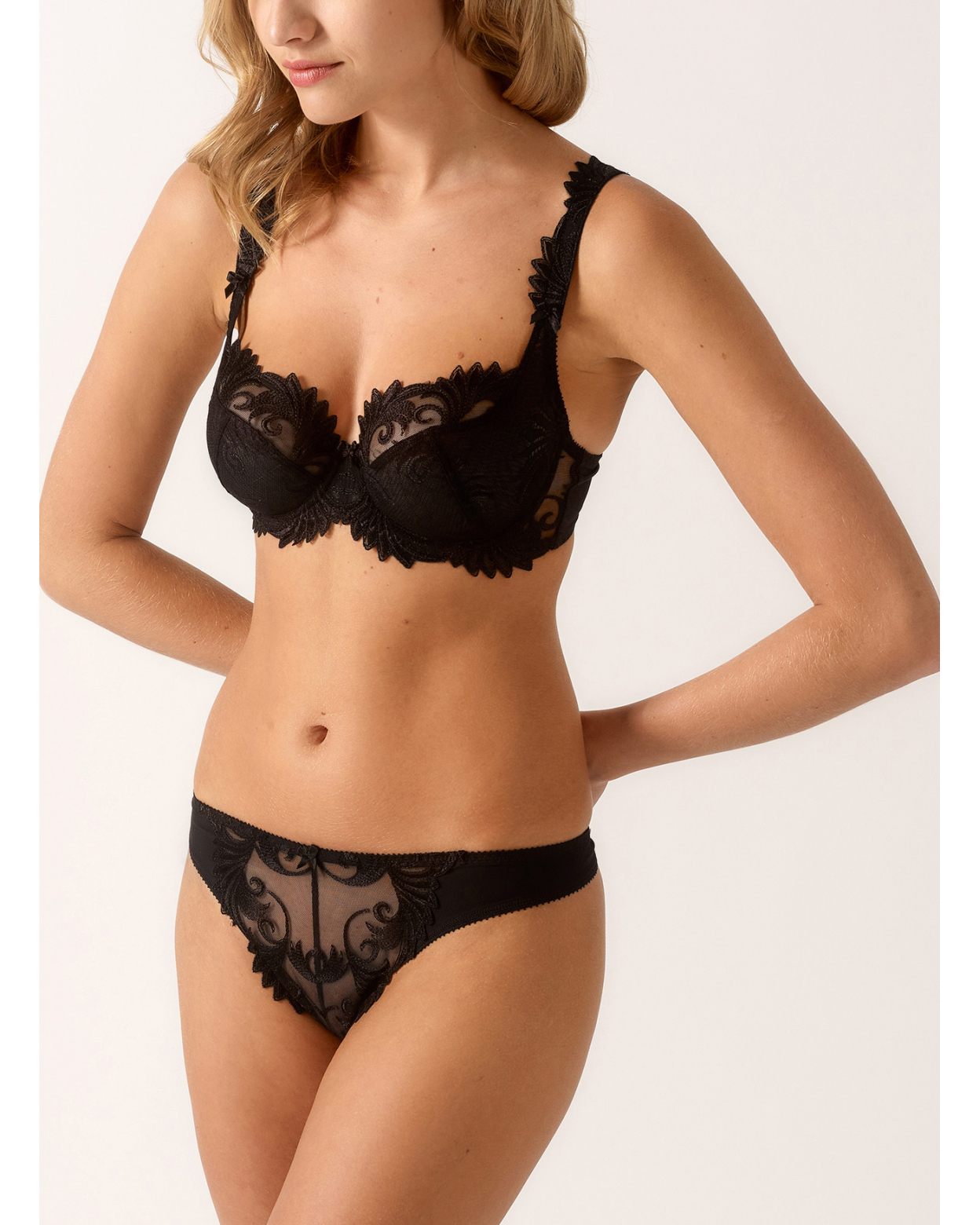 Balconnetbeha THALIA Zwart