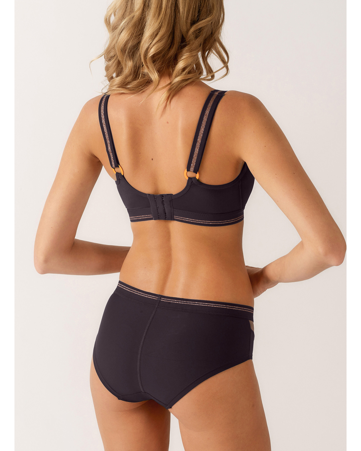 Sportbeha INITIALE Gris Intense