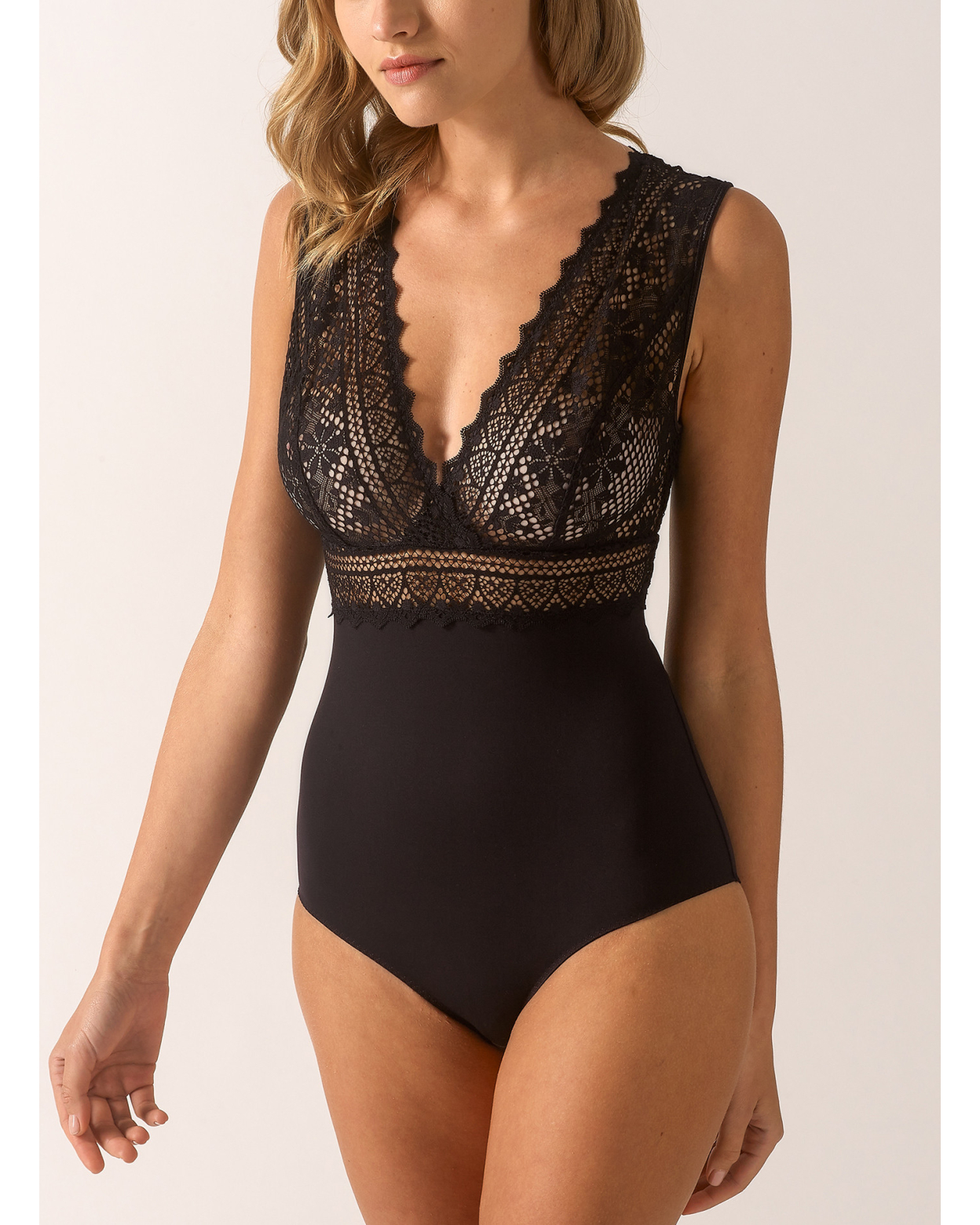 Body CASSIOPEE Schwarz